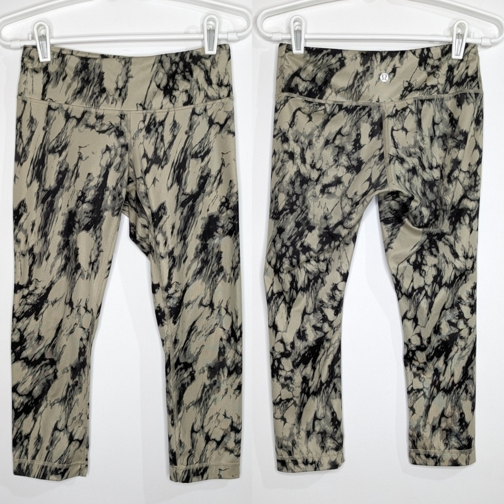 Lululemon tan black marbled crop capri legging 4